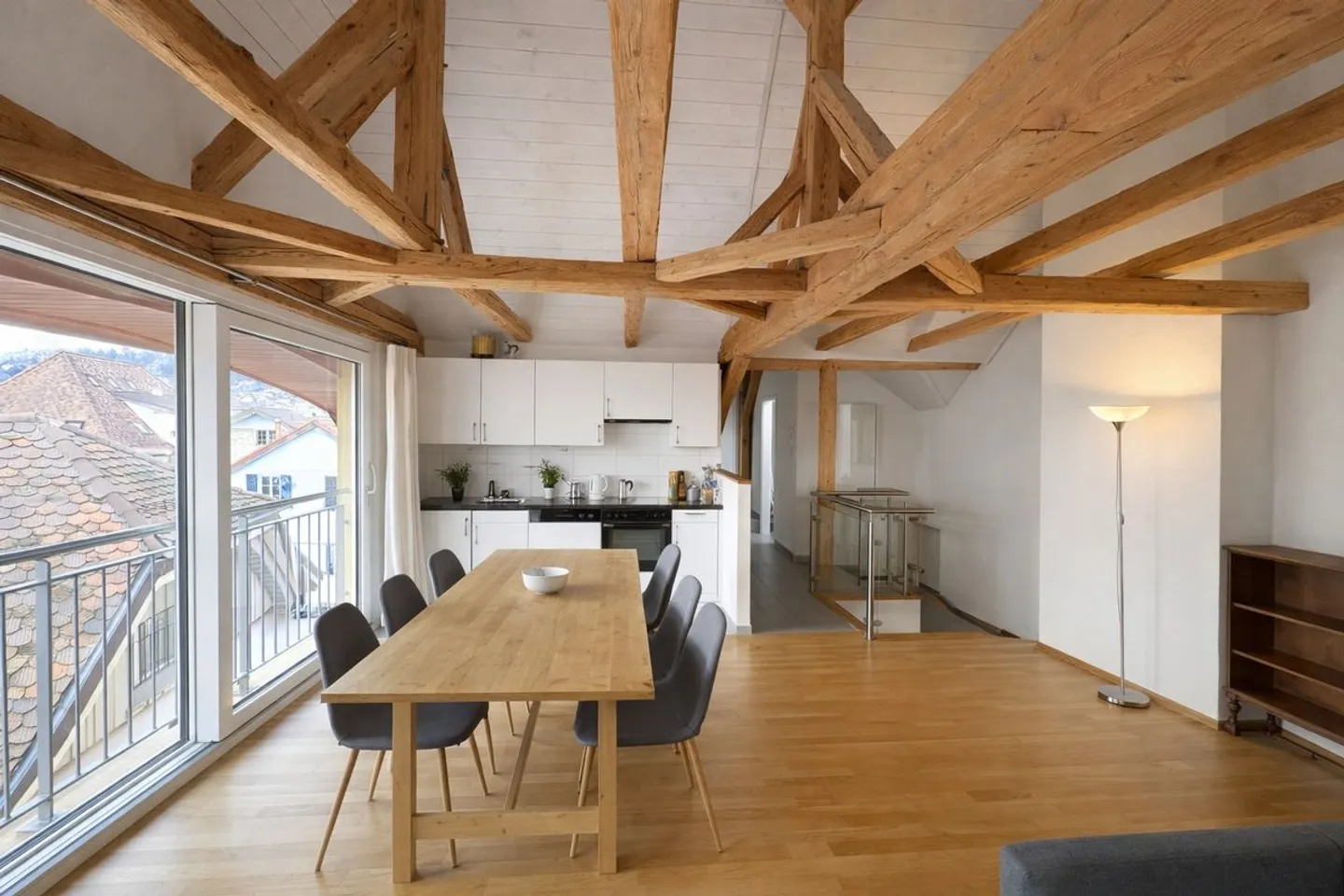 Charmante 2.5 Zimmer Wohnung - Foto 2 von 8