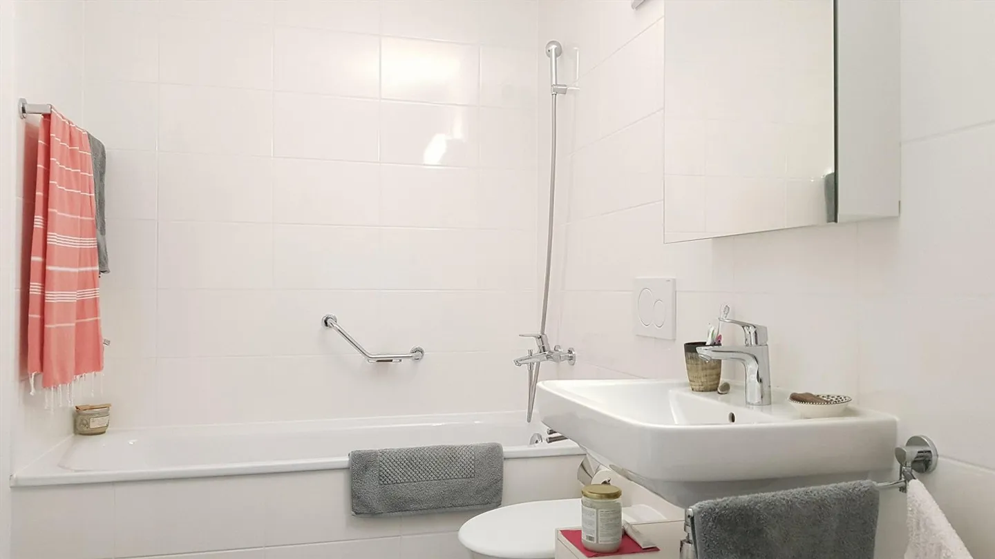 Vivere moderno nel quartiere dell'acciaio - Foto 8 di 10