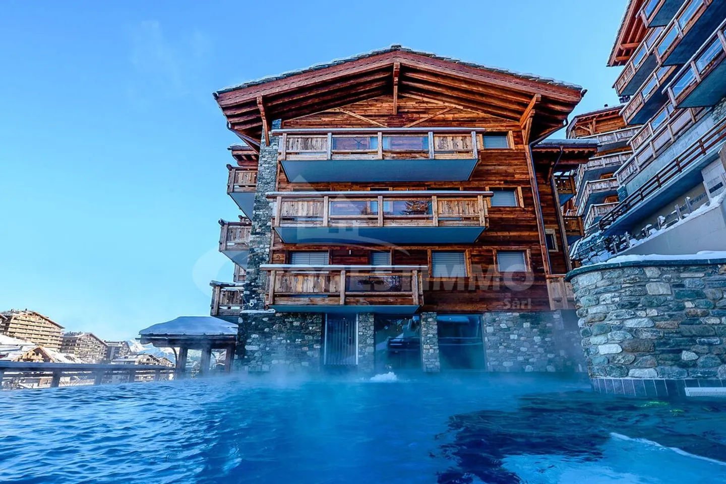 Exceptional Apartment at the Foot of the Slopes - Photo 10 of 12