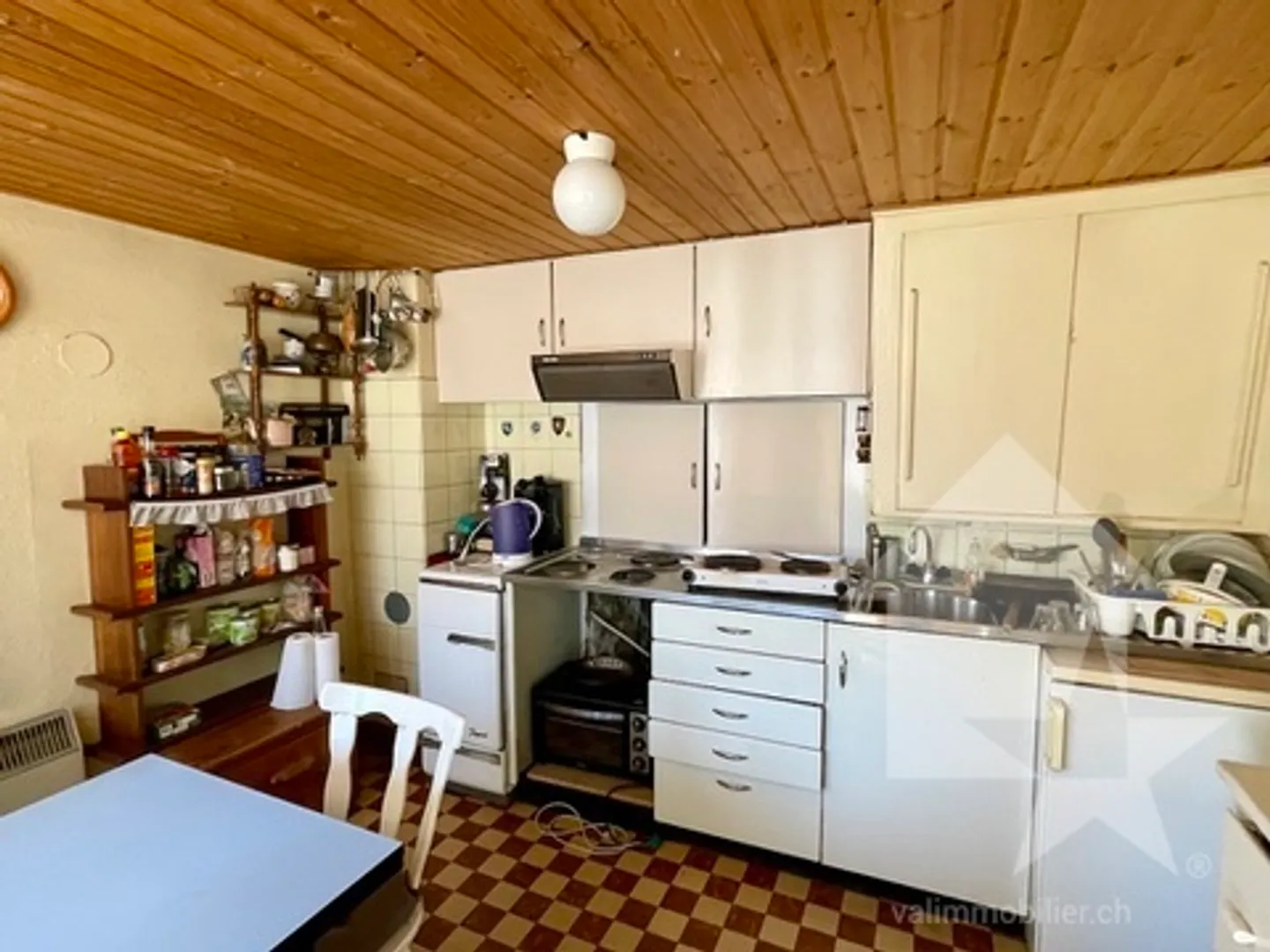 Pavimento in una casa di villaggio, terrazza coperta e Carnotzet - Foto 5 di 13