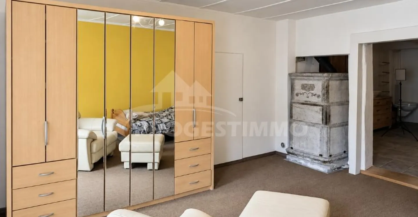 COMFORT E CONVIVIALITÀ CON QUESTA CASA A SCHIERA DI 5,5 STANZE - Foto 2 di 6