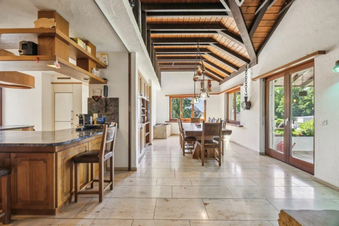 Casa unifamiliare con appartamento indipendente - Foto 8 di 20