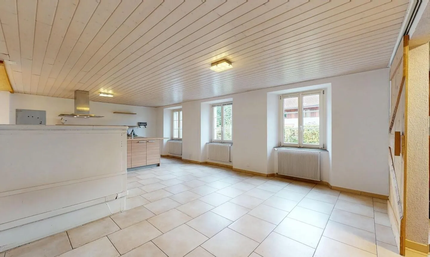 Propriété unique – Espaces spacieux et grand potentiel - Photo 1 sur 11