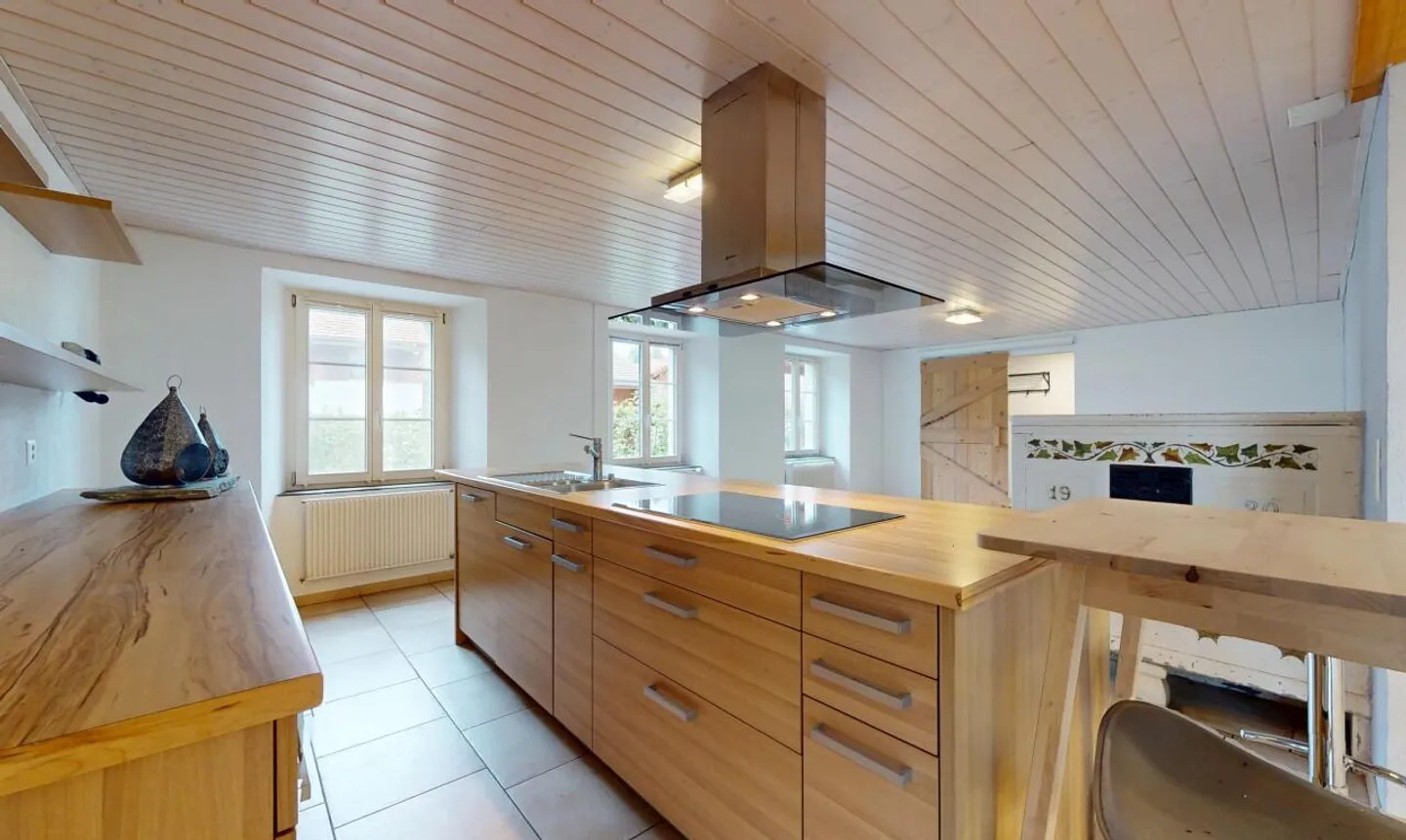 Propriété unique – Espaces spacieux et grand potentiel - Photo 3 sur 11