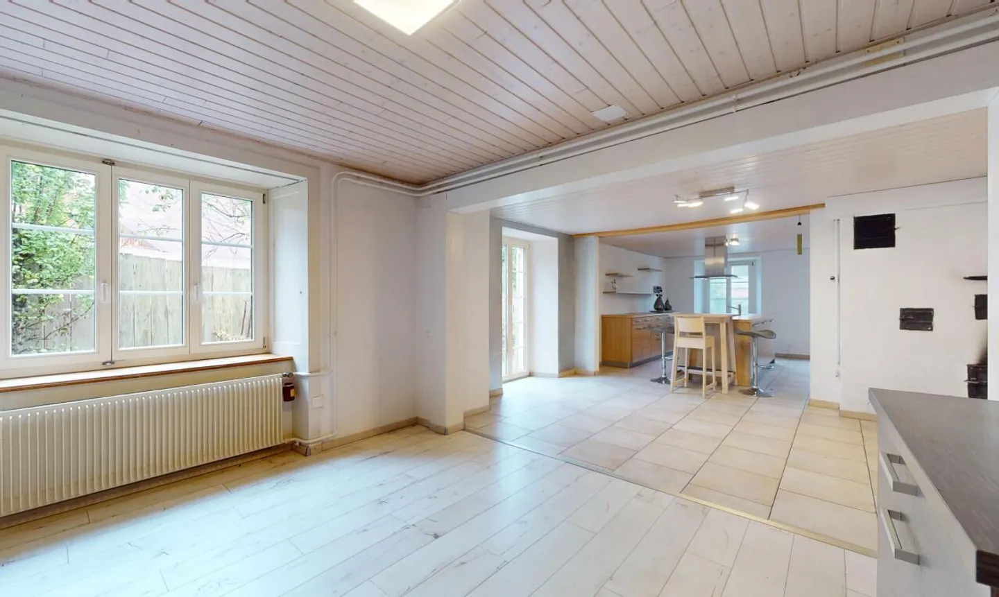 Propriété unique – Espaces spacieux et grand potentiel - Photo 7 sur 11