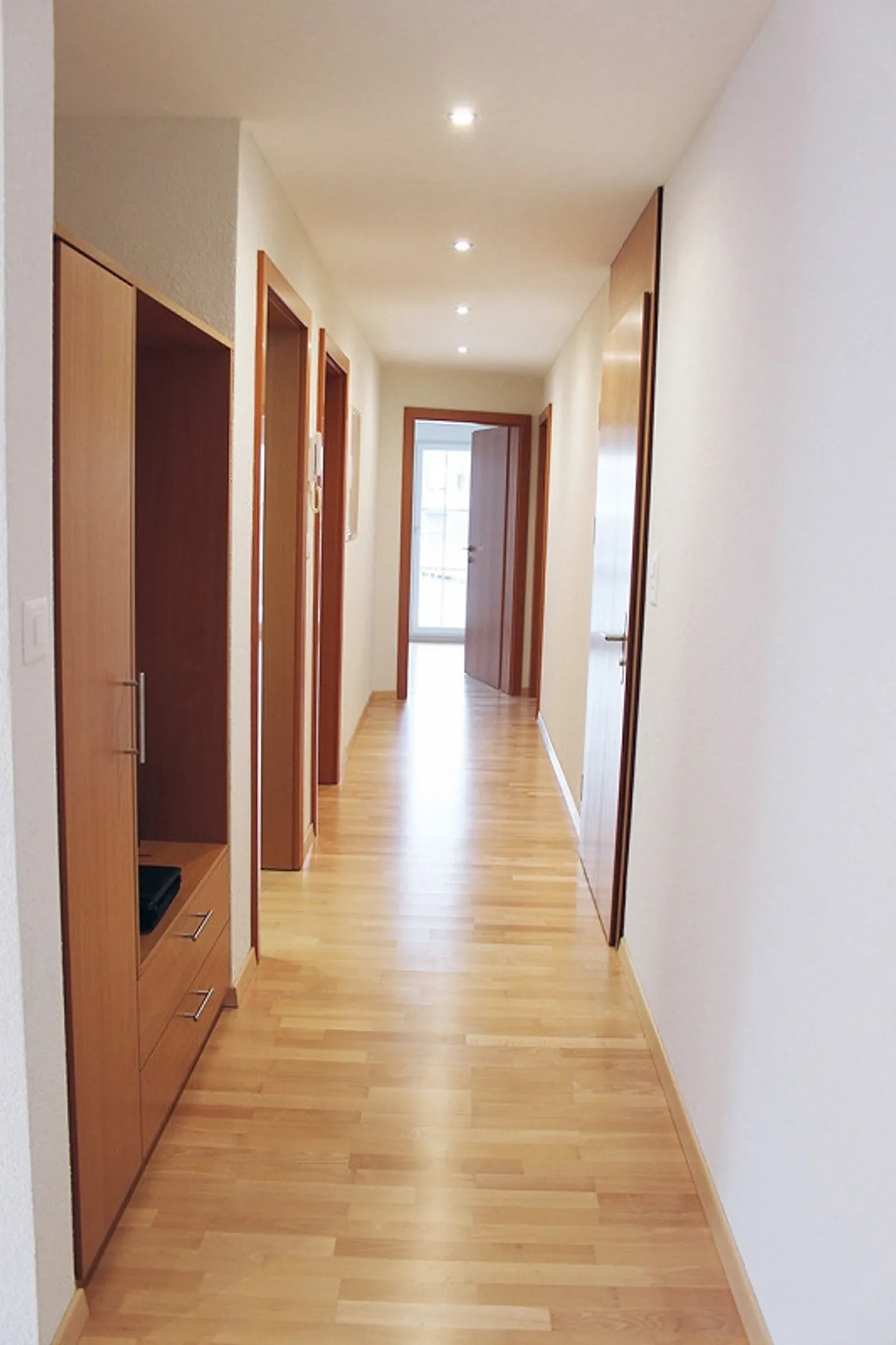 Helle und grosszügige Wohnung in der Altstadt - Foto 3 von 11