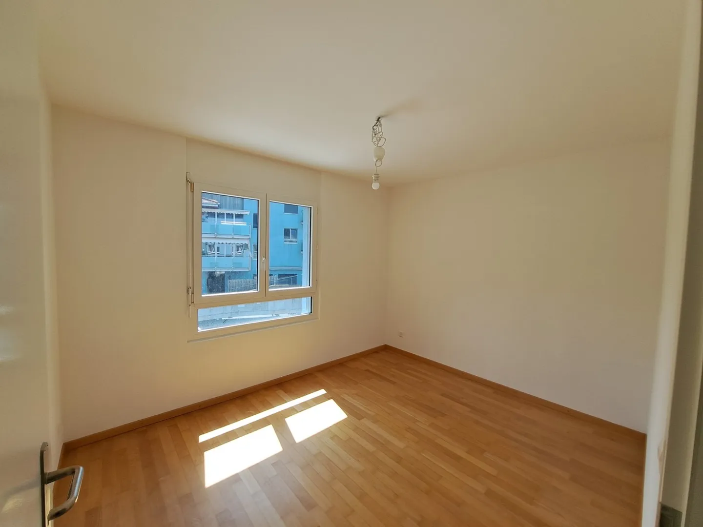 Lumineux appartement récent de 4.5p avec balcon à louer à Prilly - Photo 5 sur 8