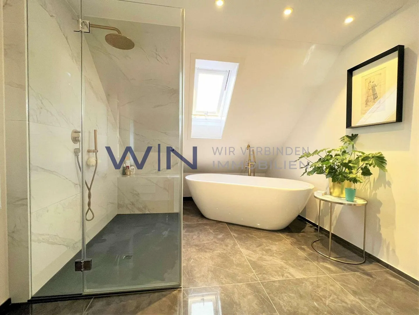 So inconspicuous and yet everything you ever wanted - Photo 6 of 6