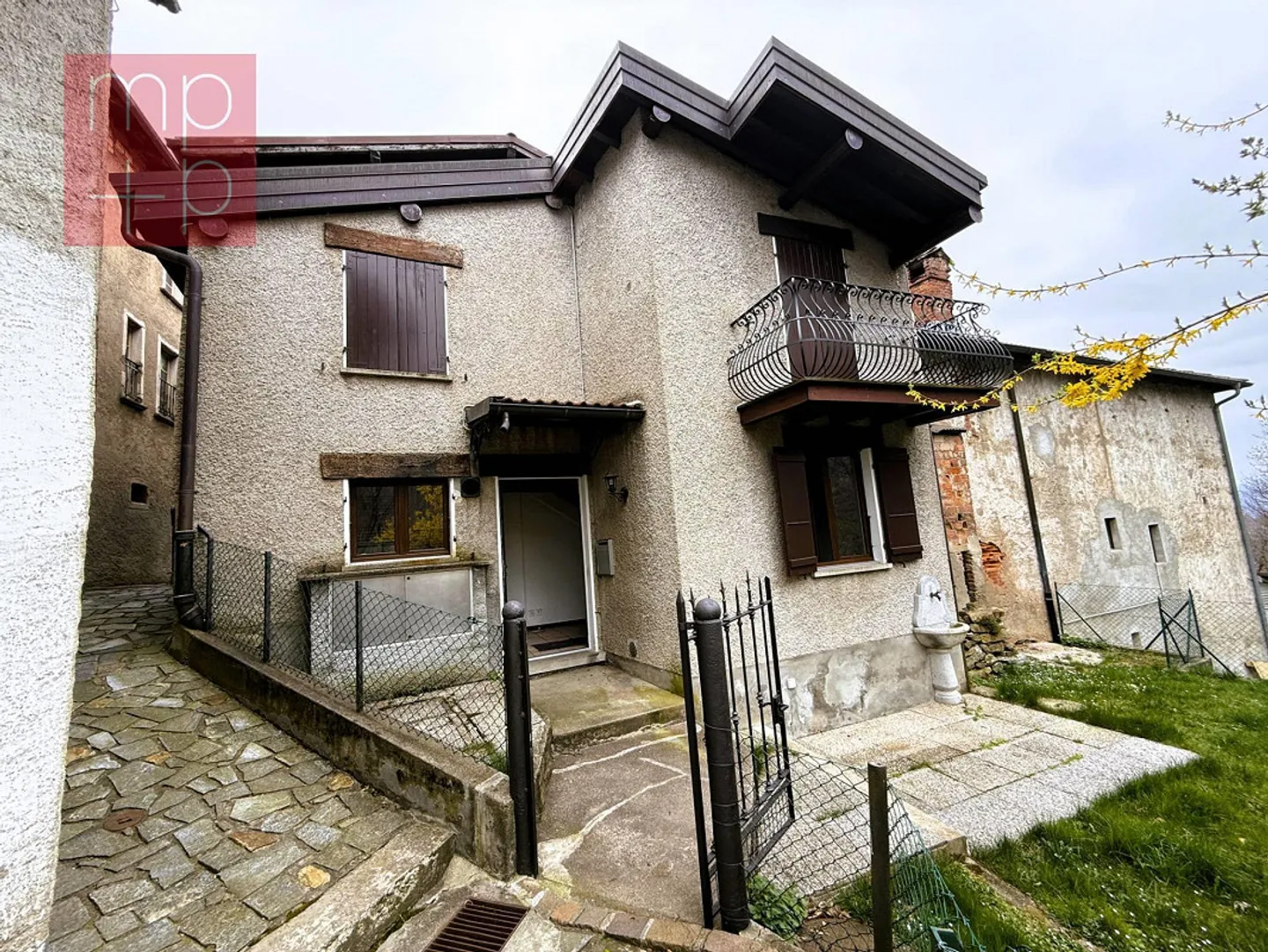 Einfamilienhaus - Lugano - Foto 2 von 8