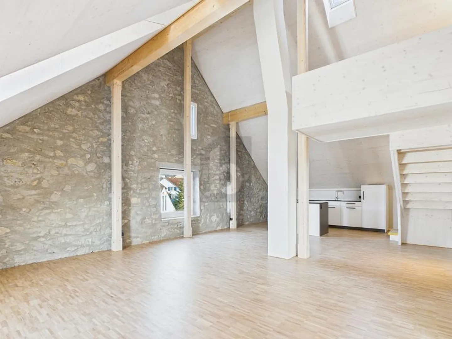 SPACIOUS WITH OPEN SPACE CONCEPT - Photo 4 of 6