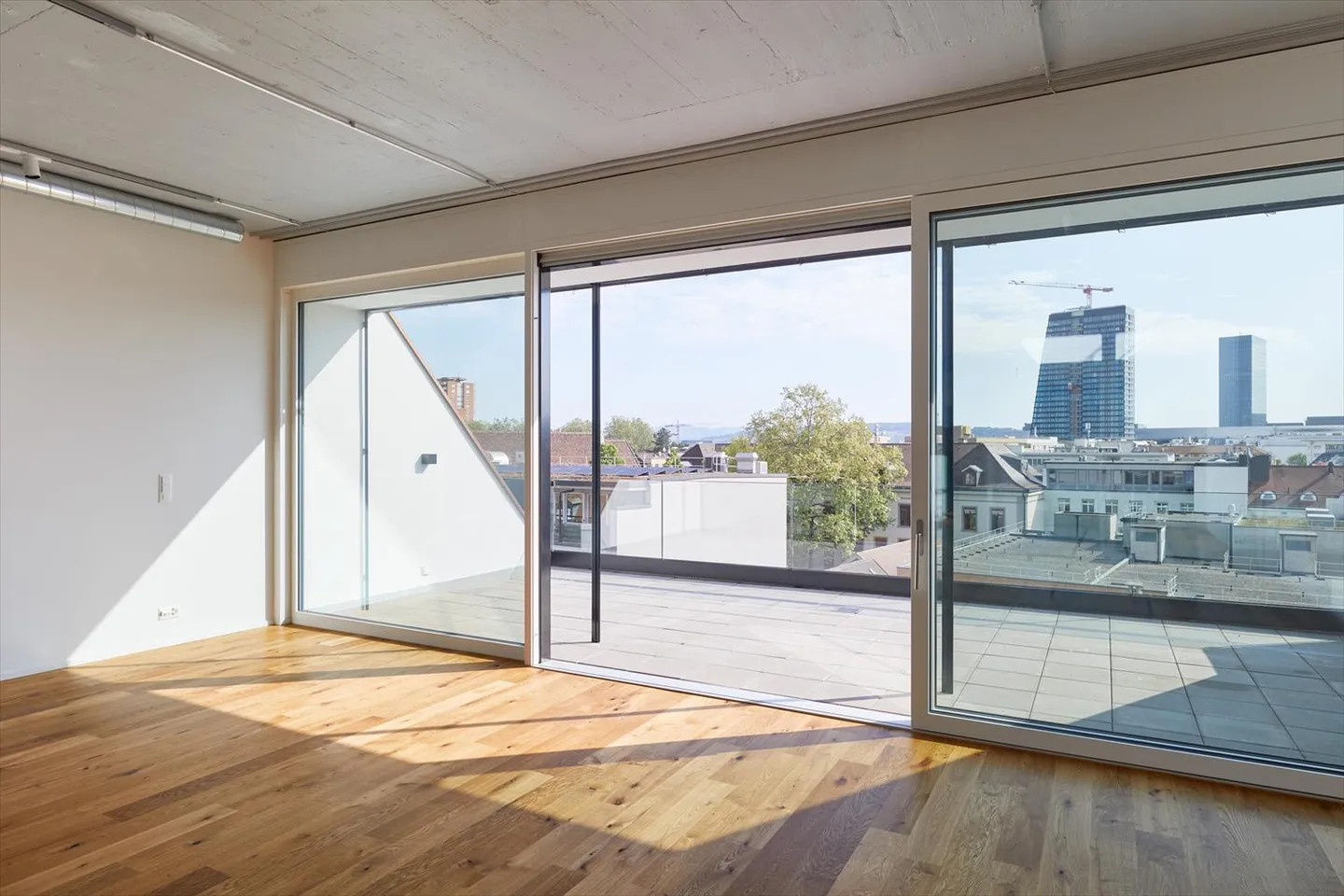 Luxuriöse Loftwohnung im Trend-Quartier - Foto 3 von 10