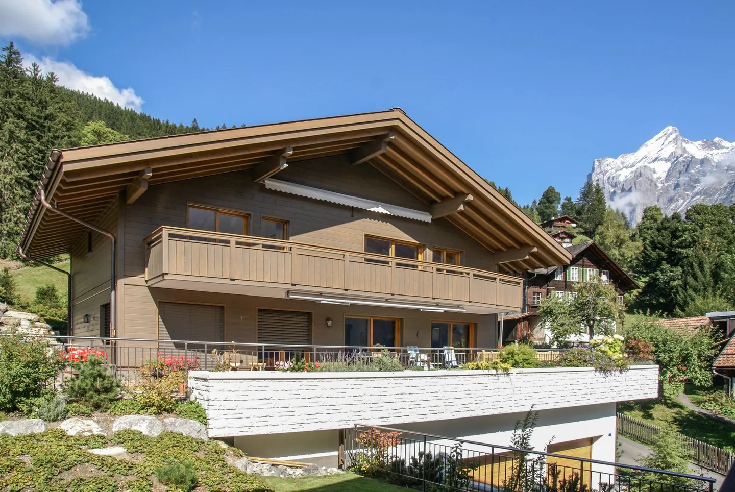 4.5-Zimmer-Dachgeschosswohnung, Chalet Bäreggblick - Foto 1 von 15