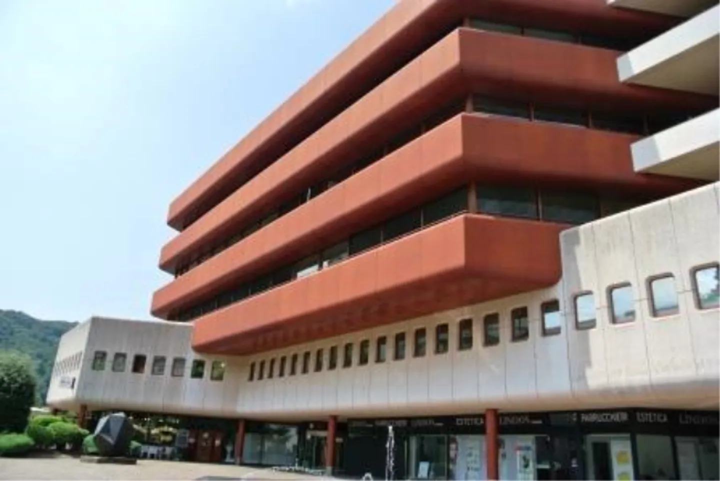 «Magazzino in centro a Chiasso» - Foto 2 di 4