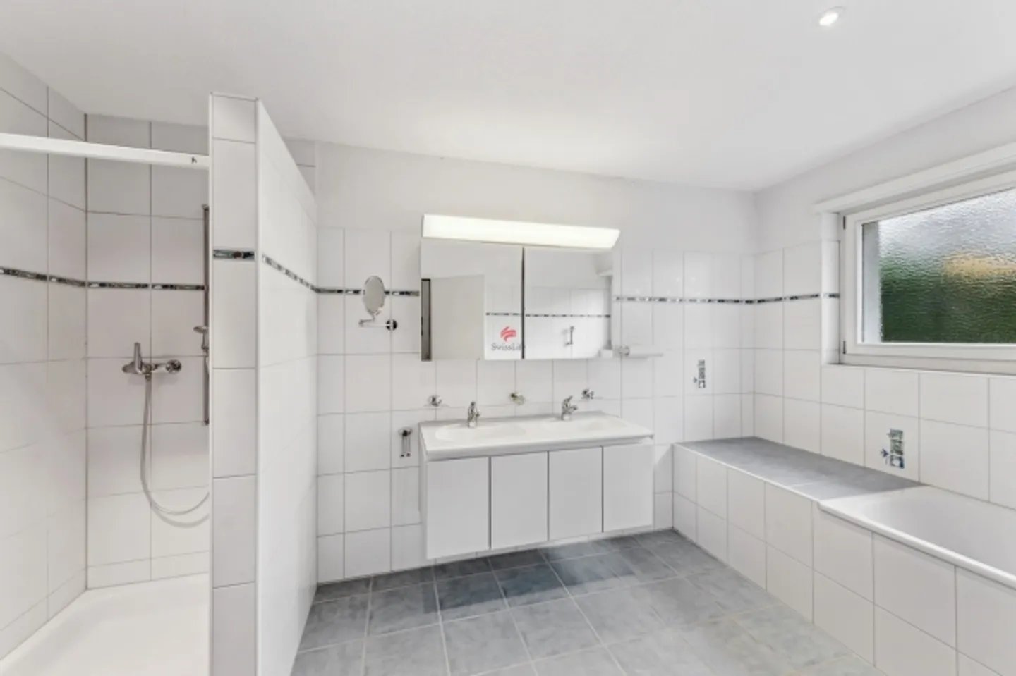 Family Dream with Mountain View & Plenty of Space Inside and Around the House - Photo 9 of 13