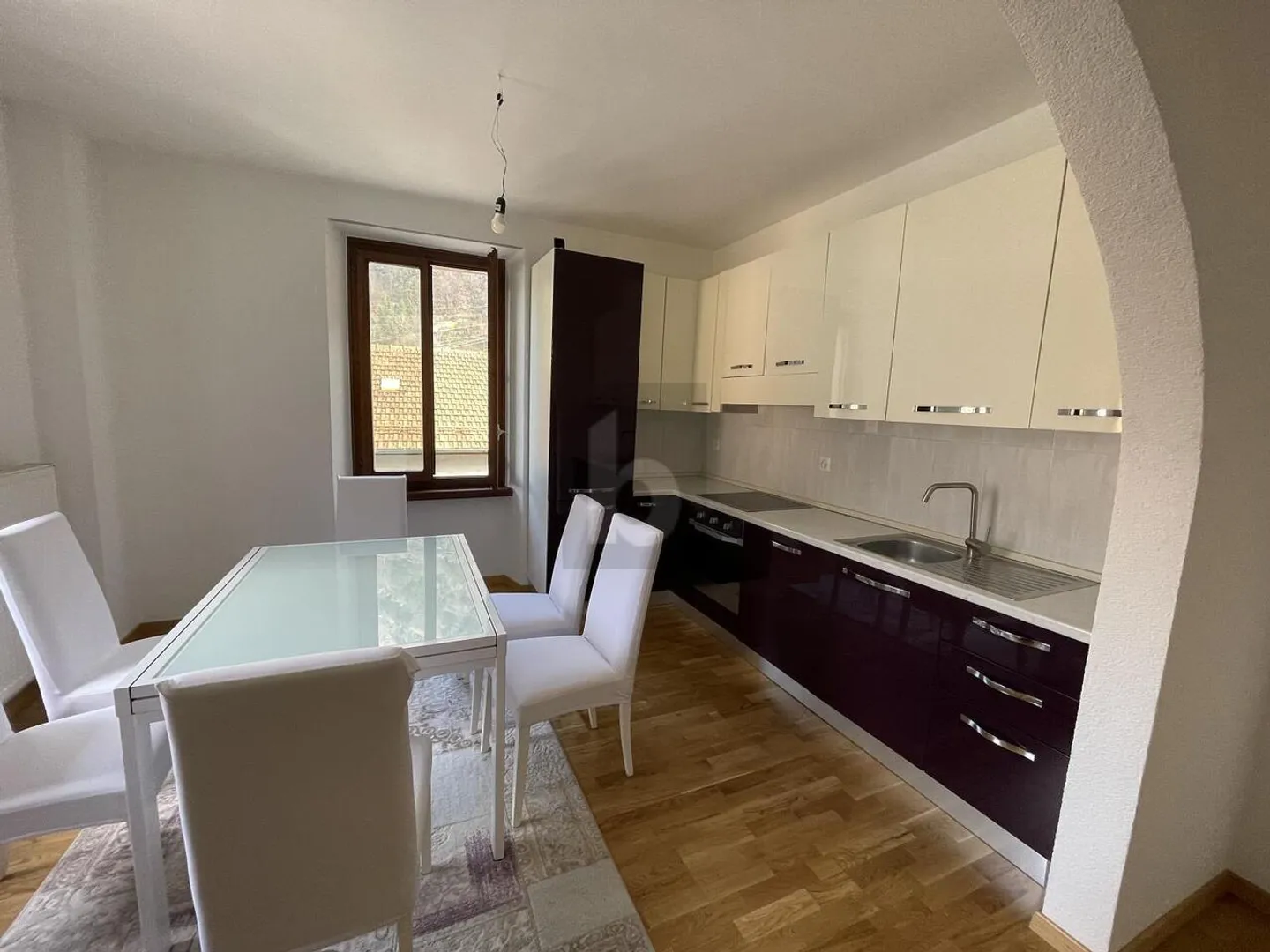CASA DA 4 APPARTAMENTI INTERESSANTE - Foto 5 di 6