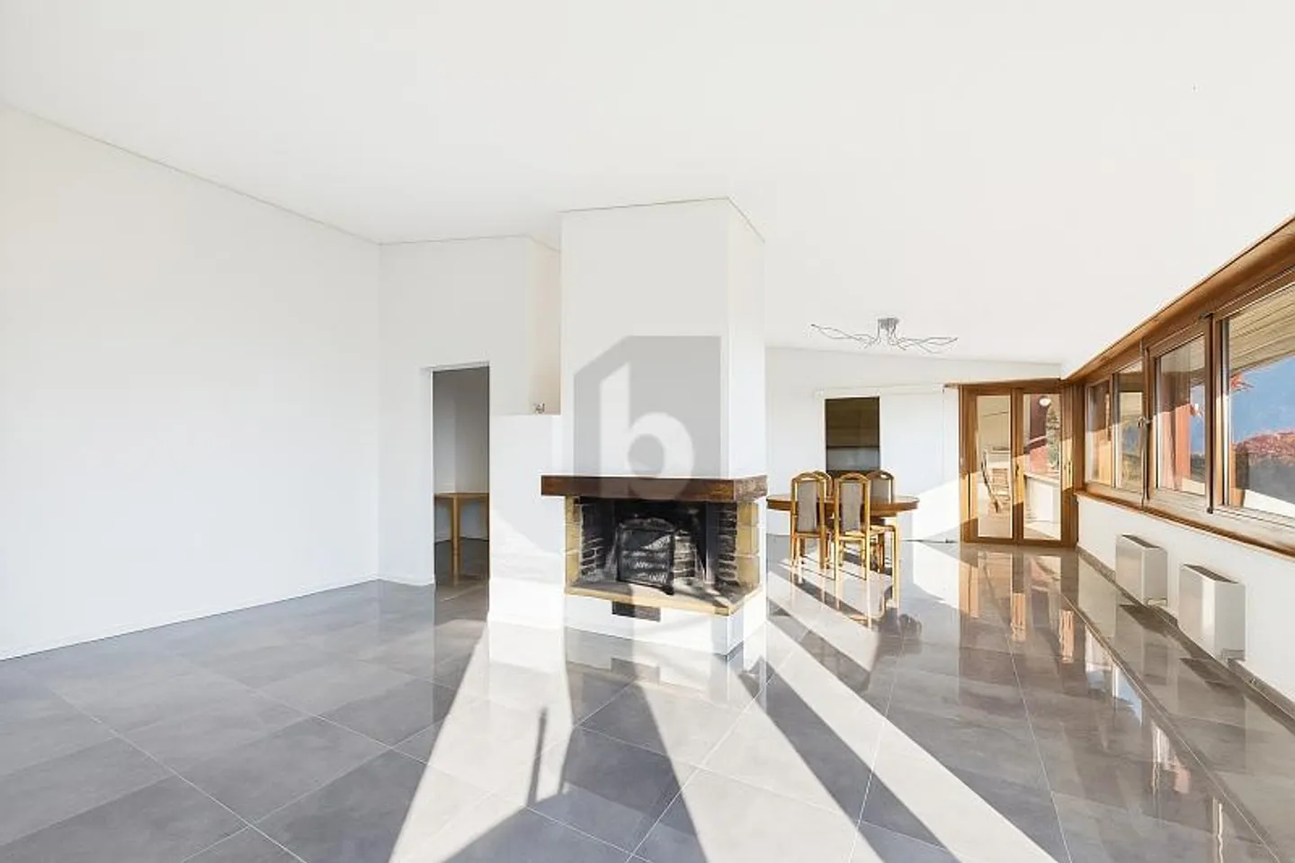 ENTIRELY RENOVATED AND FURNISHED, UNOBSTRUCTED VIEW - Photo 3 of 6