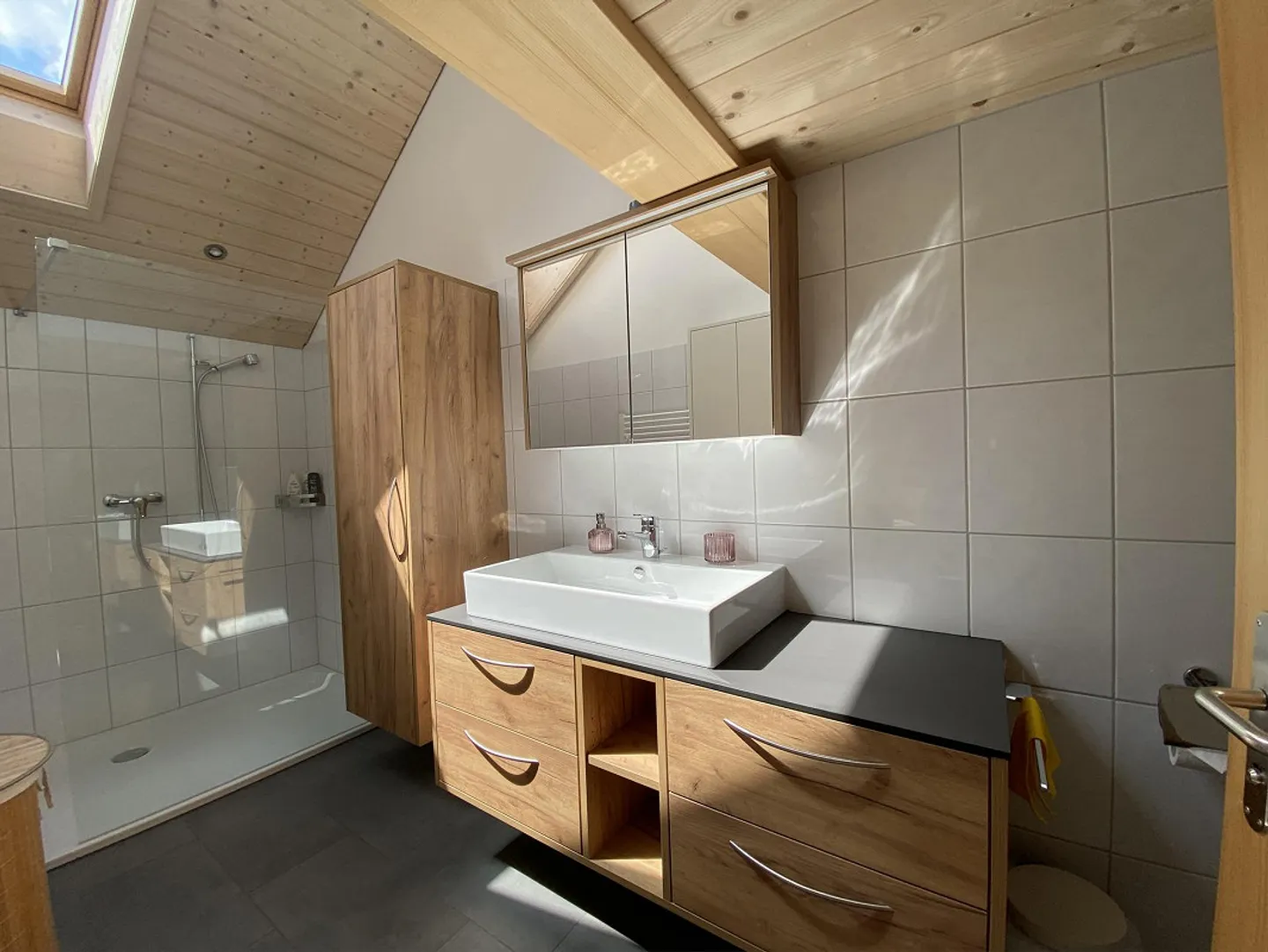 Unplug from Everyday Life - Photo 4 of 11