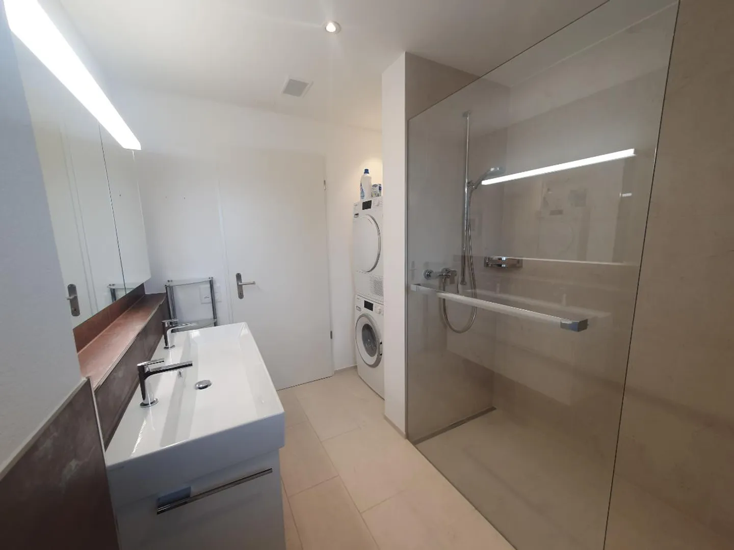Appartement 4.5 pièces - Photo 3 sur 5