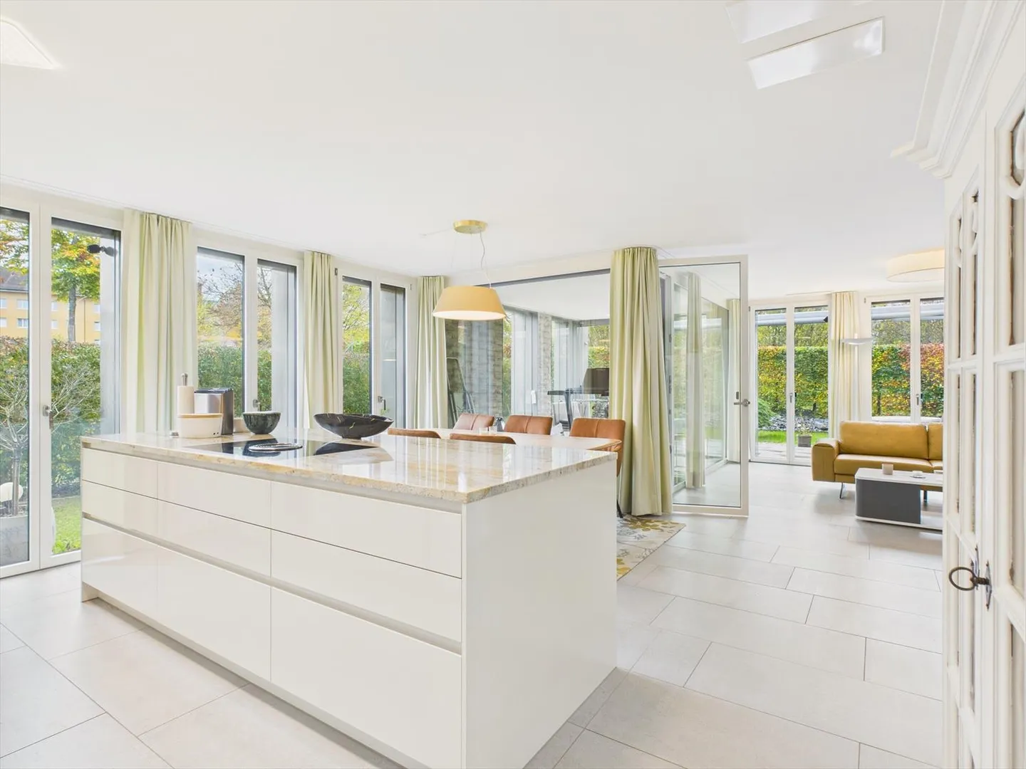 Möblierte 3.5 Zimmer Terrassen Wohnung - Foto 4 von 12