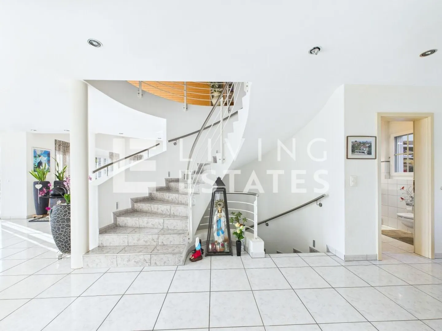 Maison Familiale Élégante avec Jardin - Photo 6 sur 26