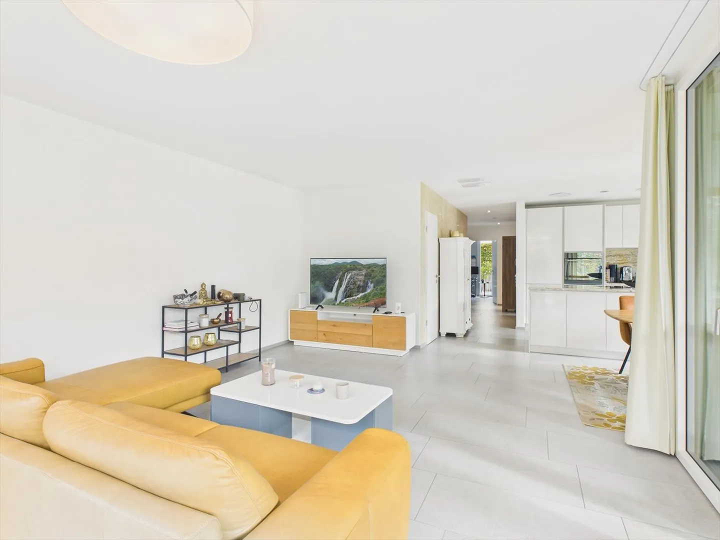 Möblierte 3.5 Zimmer Terrassen Wohnung - Foto 2 von 12