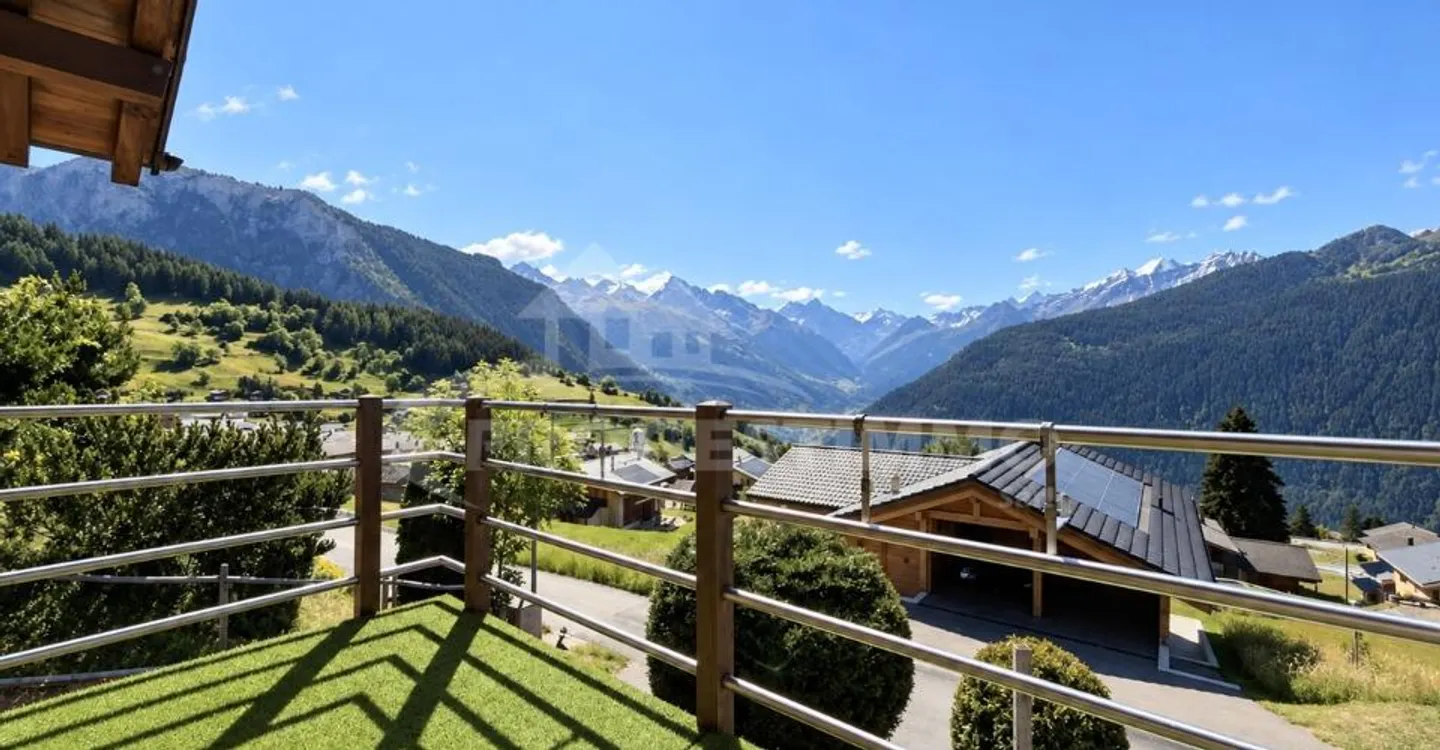 VILLA INDIVIDUALE CON 5,5 STANZE NEL CUORE DELLE ALPI - Foto 10 di 11