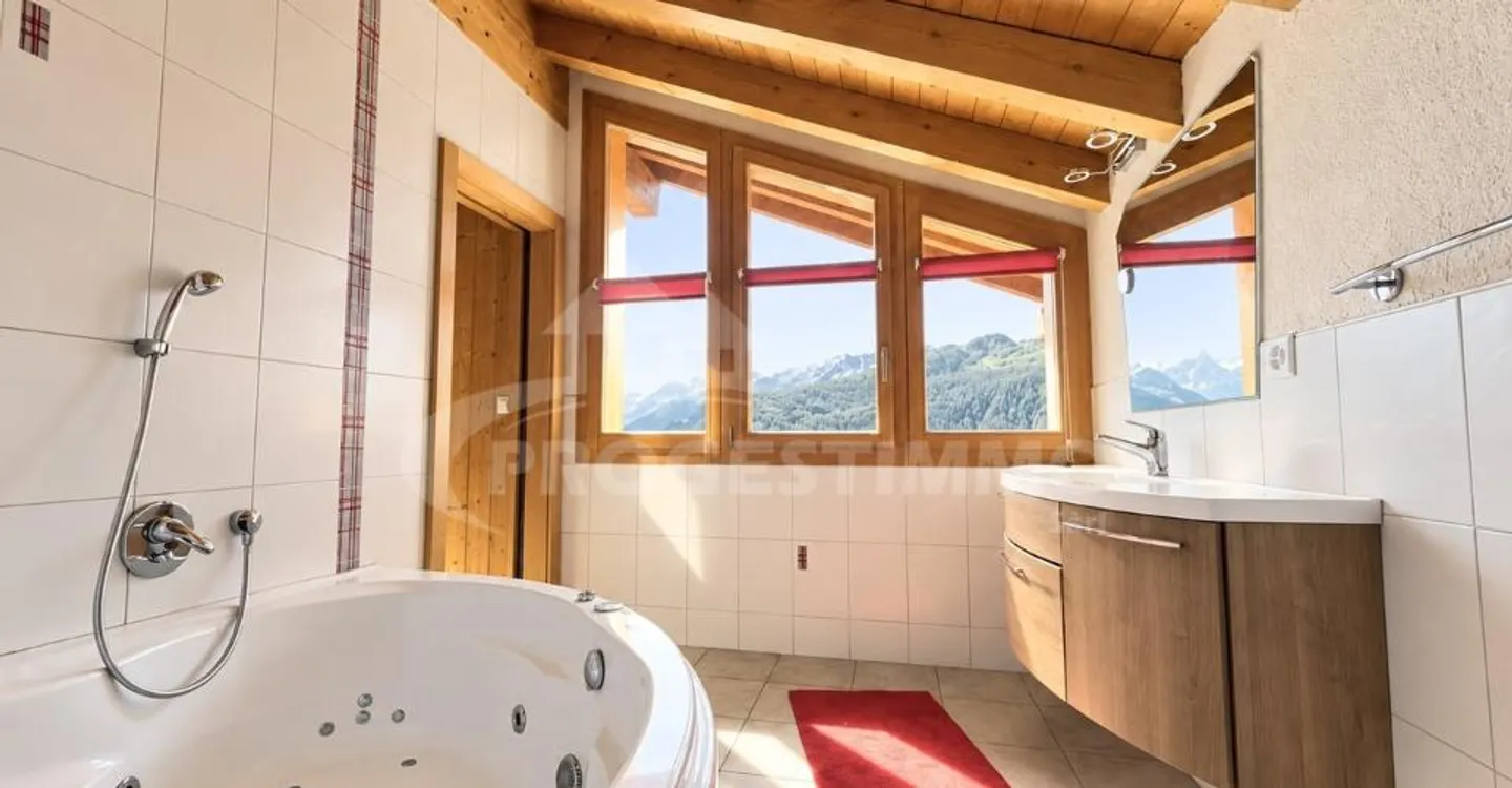 VILLA INDIVIDUALE CON 5,5 STANZE NEL CUORE DELLE ALPI - Foto 8 di 11