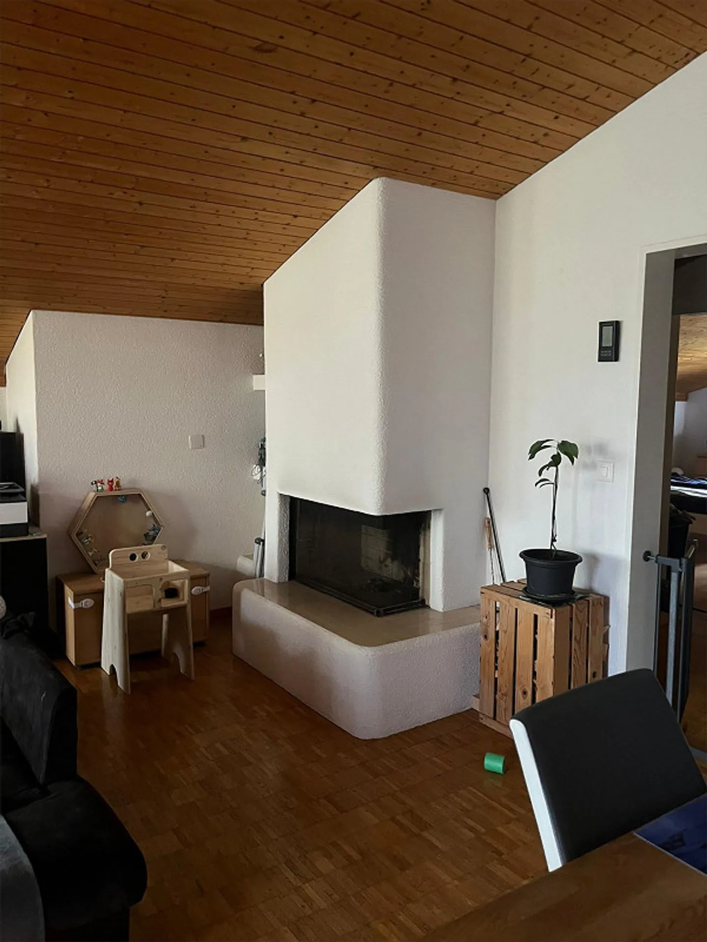 Gemütliche 3.5 Zimmer Attique - Foto 2 von 9