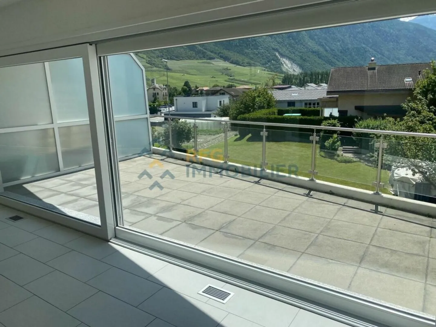 Wohnung mieten - Foto 3 von 5