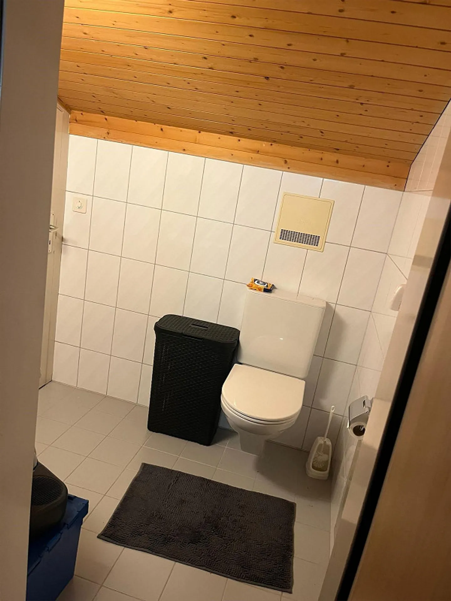 Gemütliche 3.5 Zimmer Attique - Foto 8 von 9