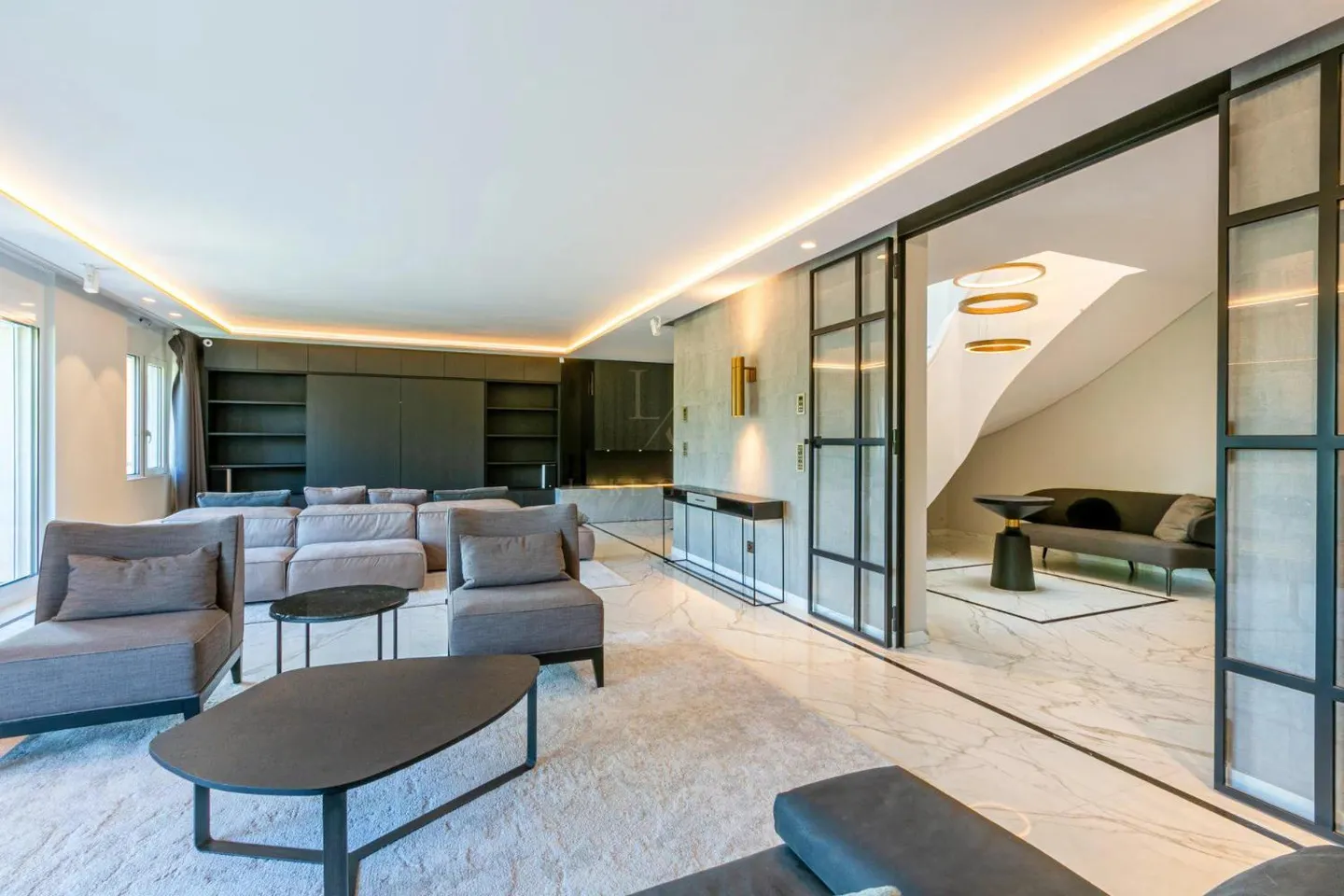 Luxuriöse renovierte Duplex-Penthouse! - Foto 4 von 13