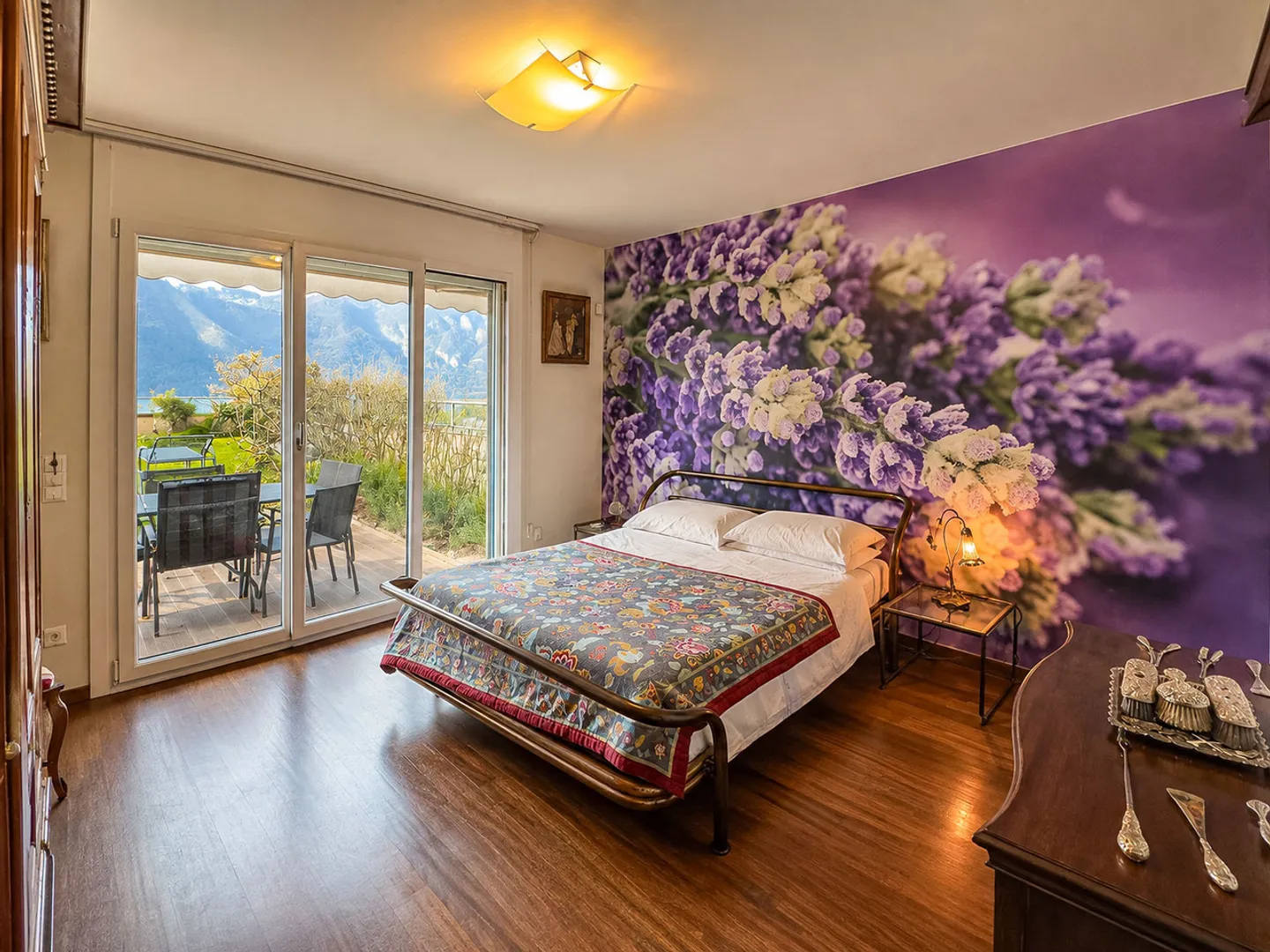 Appartamento con vista lago e giardino a Bissone - Foto 4 di 13