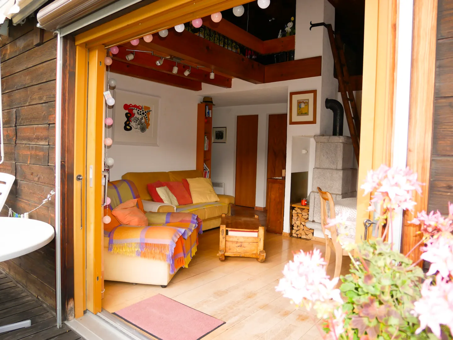 Magnificent small chalet / mazot at the Summit of the Vines - Photo 11 of 32