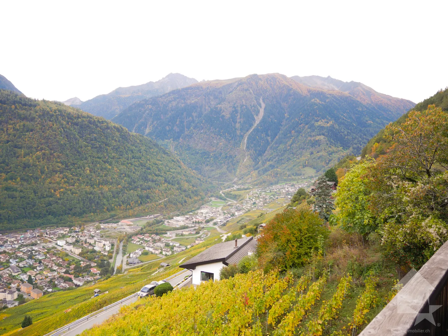 Magnificent small chalet / mazot at the Summit of the Vines - Photo 13 of 32