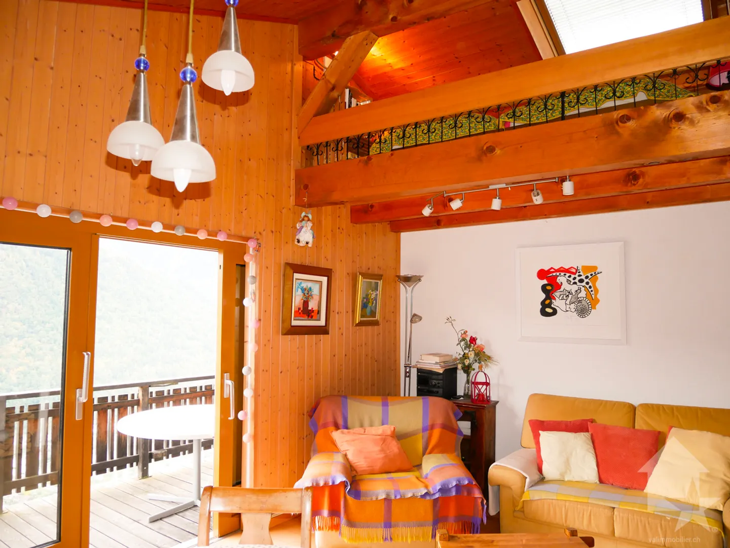 Magnificent small chalet / mazot at the Summit of the Vines - Photo 20 of 32