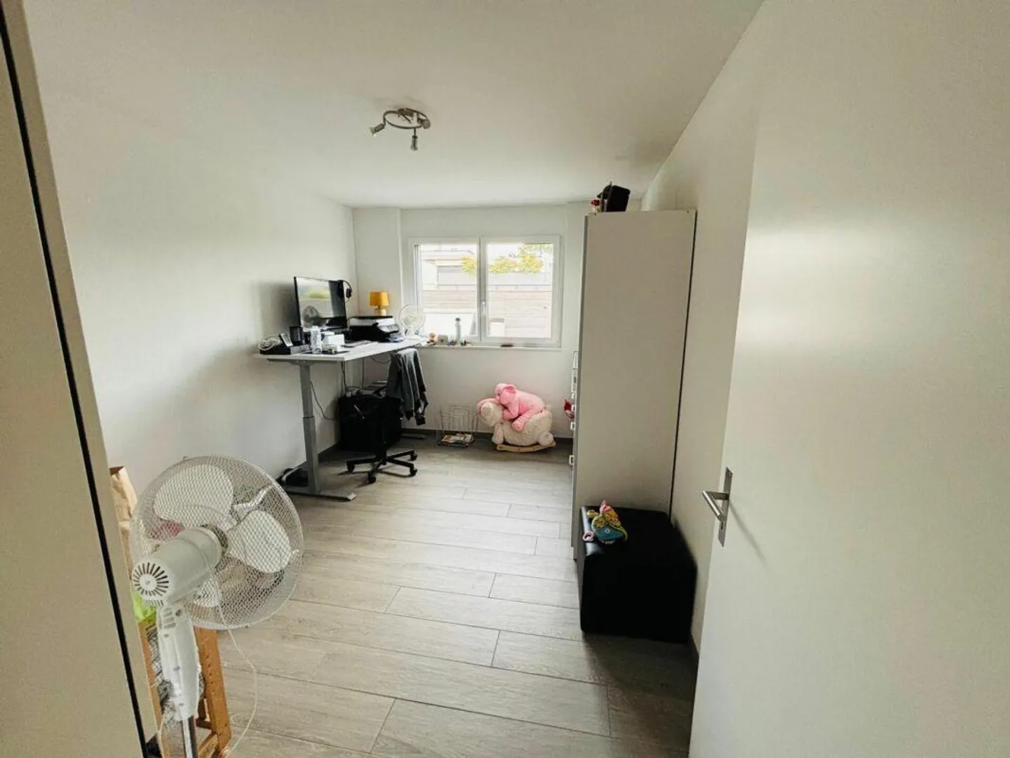Grosszügige 4.5-Zimmer-Wohnung mit wunderbarem Balkon - Photo 7 of 13