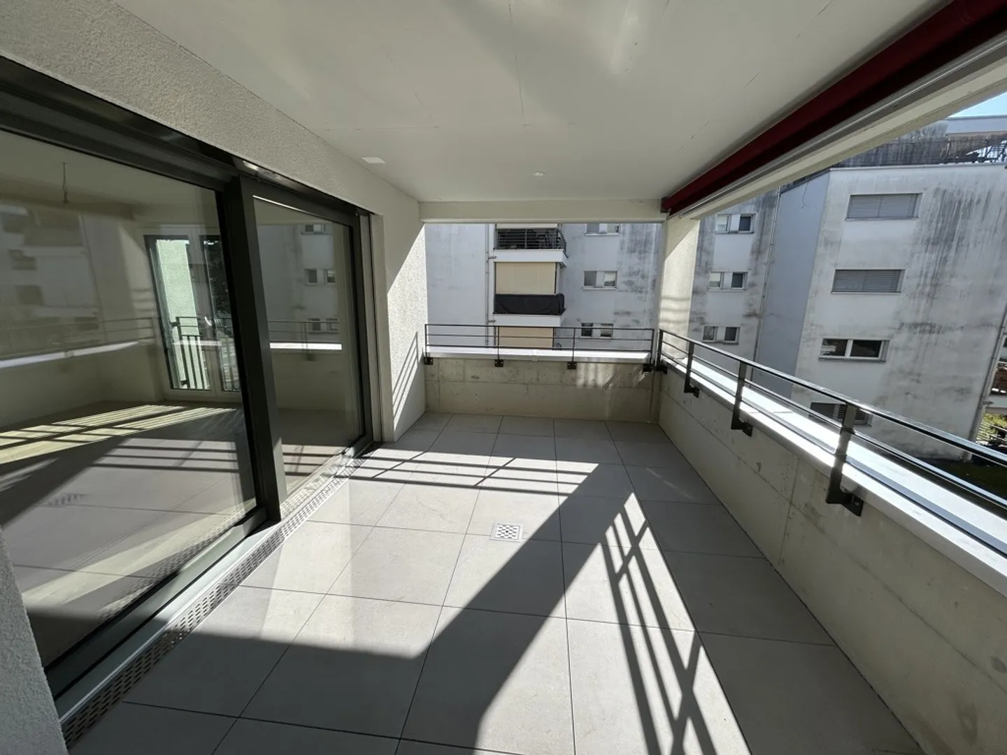 Cercasi primo inquilino: Appartamento moderno di 3,5 stanze in un nuovo edificio Minergie - Foto 9 di 12