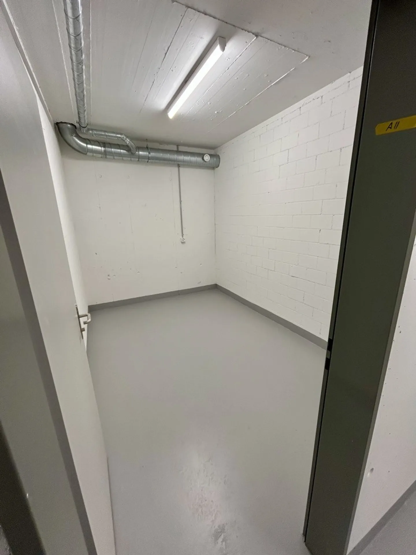 Cercasi primo inquilino: Appartamento moderno di 3,5 stanze in un nuovo edificio Minergie - Foto 10 di 12