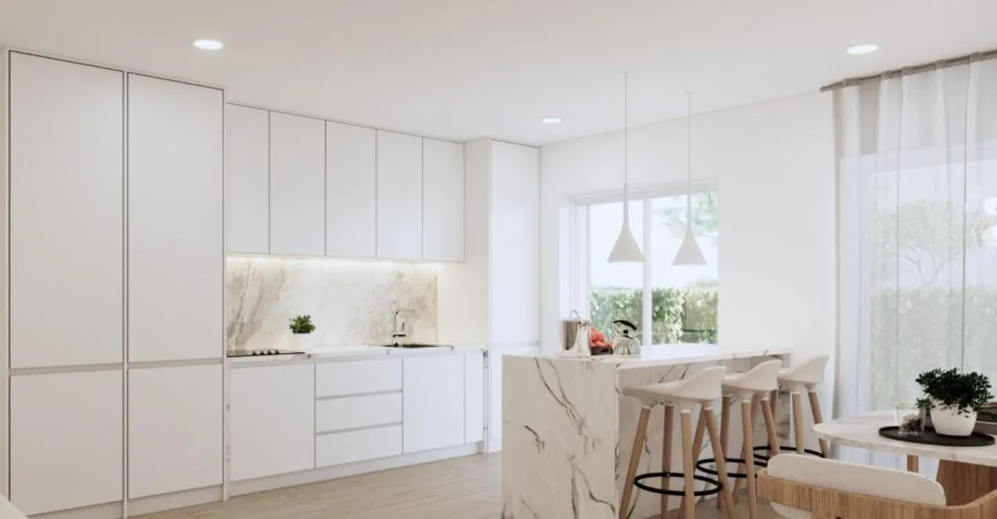 Stunning Penthouse in Saxon - Photo 3 of 13