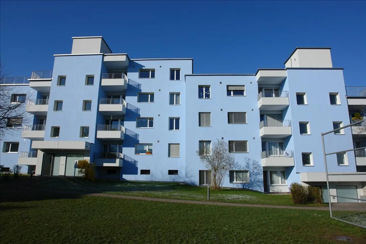 Charming Apartment in Wädenswil - Photo 2 of 11