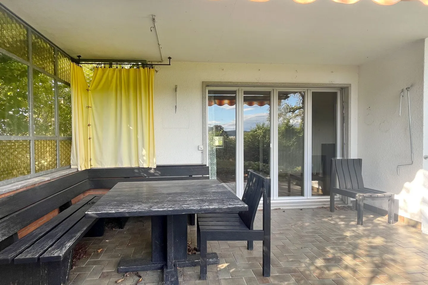 Einfamilienhaus mit Garten in einem ruhigen Quartier - Foto 11 di 12