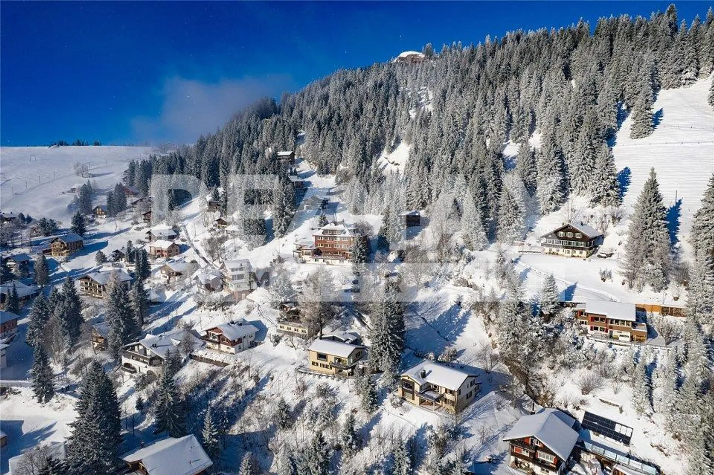 Hotel in an attractive location on Rigi Kaltbad seeks new ownership - Photo 4 of 13