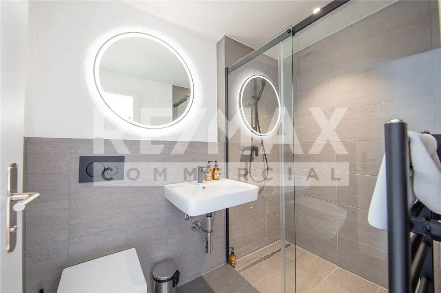 Hotel in an attractive location on Rigi Kaltbad seeks new ownership - Photo 12 of 13