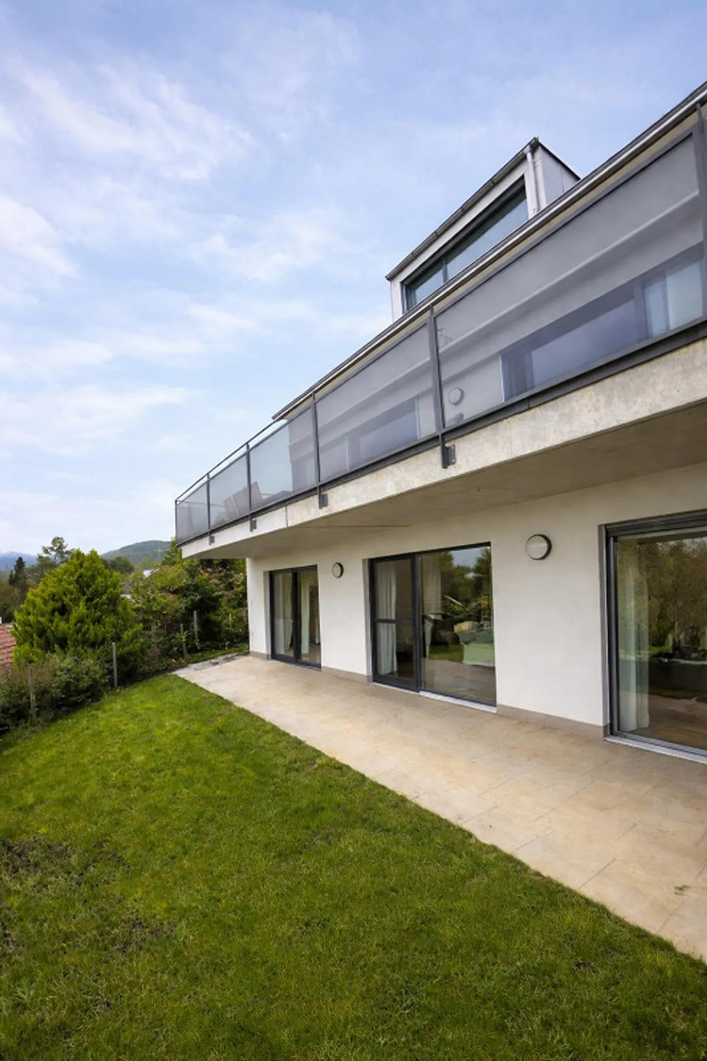 Elegantes Einfamilienhaus mit Aussicht - Foto 16 von 16