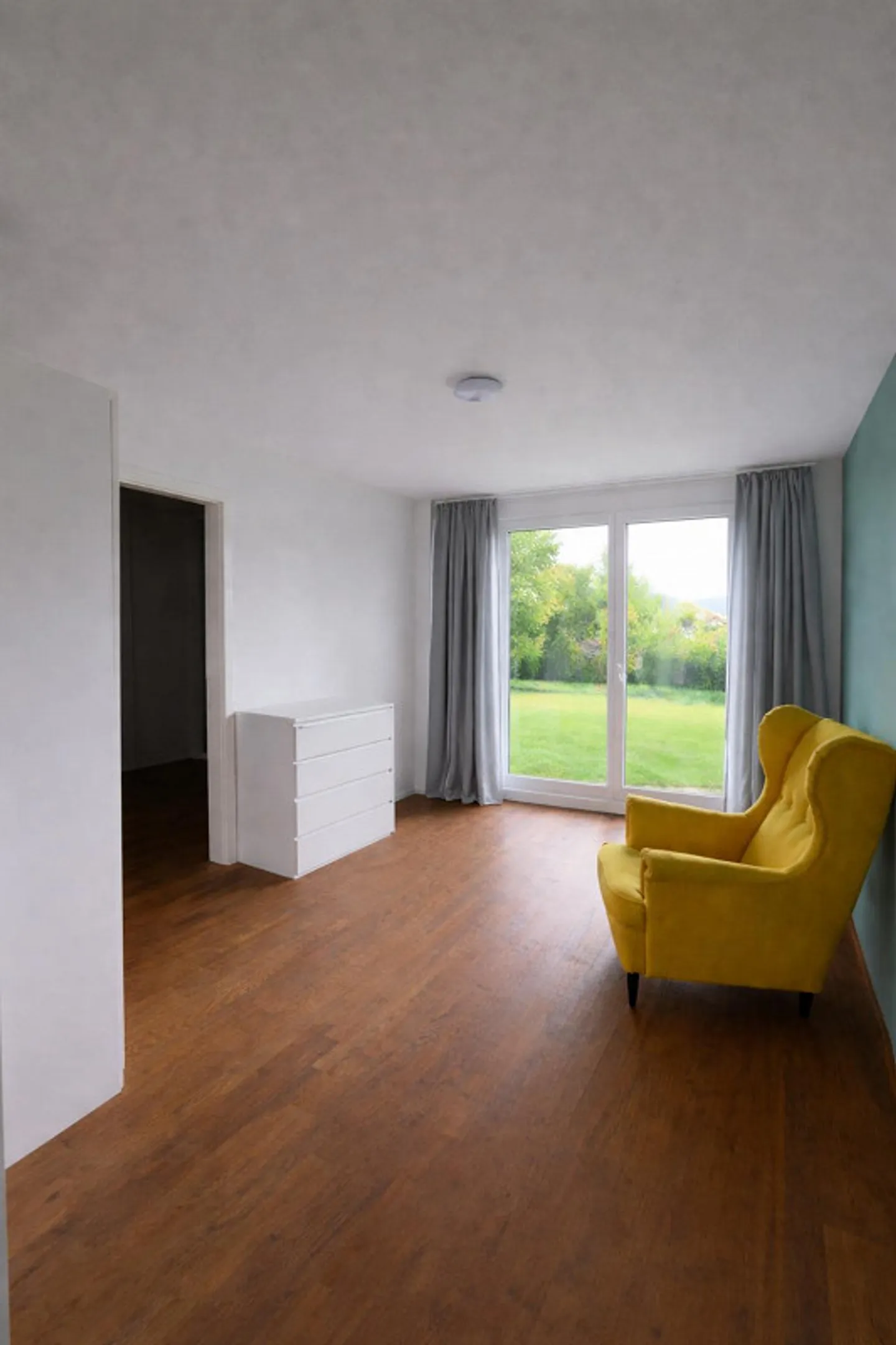 Elegantes Einfamilienhaus mit Aussicht - Foto 10 von 16