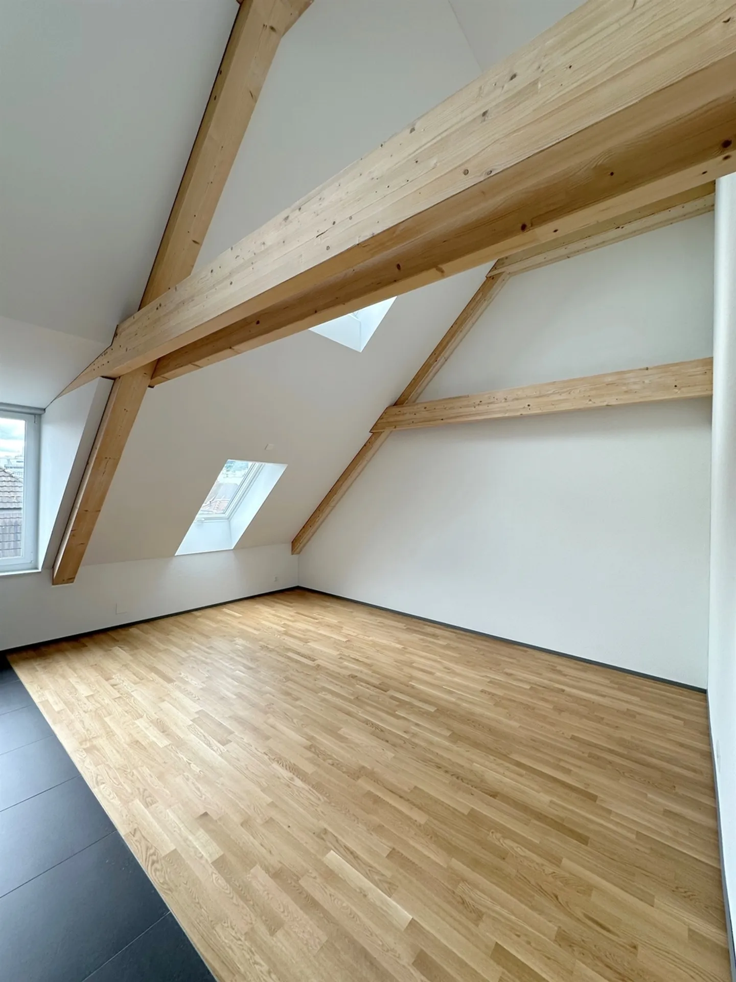 Living at the Pulse of the City - Trendy - Modern - Your New Home? - Photo 8 of 13