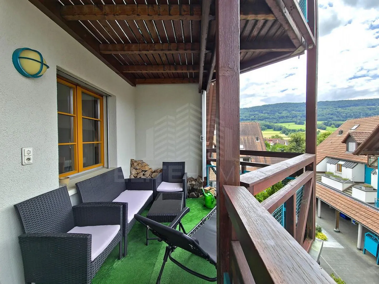 Stylish Maisonette with Charm in a Central Location - Photo 5 of 5
