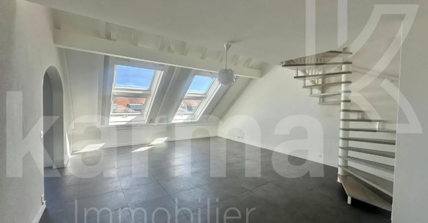 Renovated Duplex in Gland - Photo 3 of 8