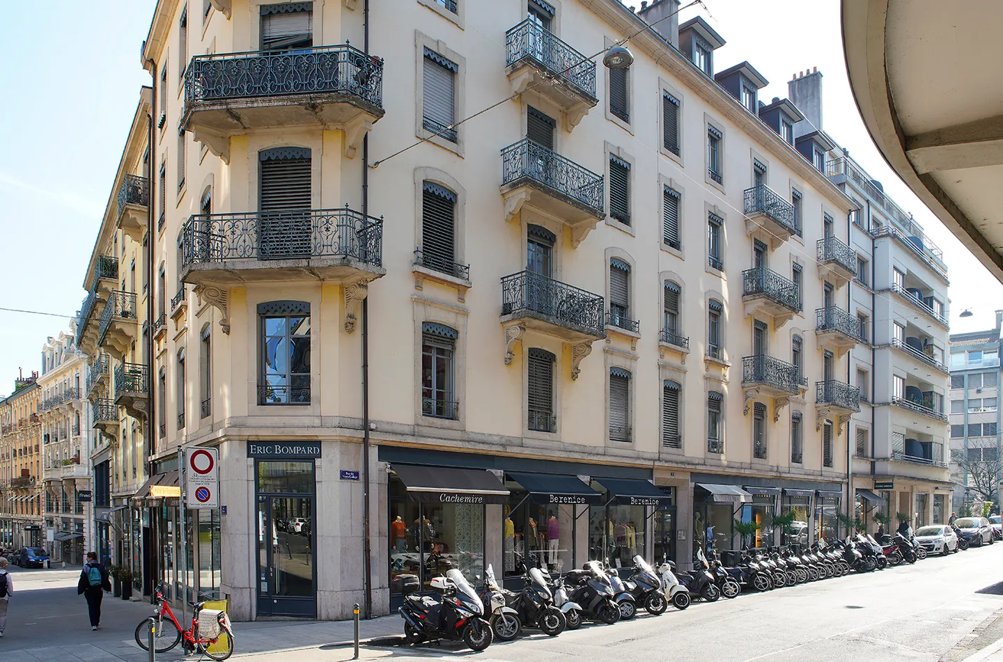 RIVE - Rue du Vieux-Collège 7 - 46 m2 - Photo 2 of 5