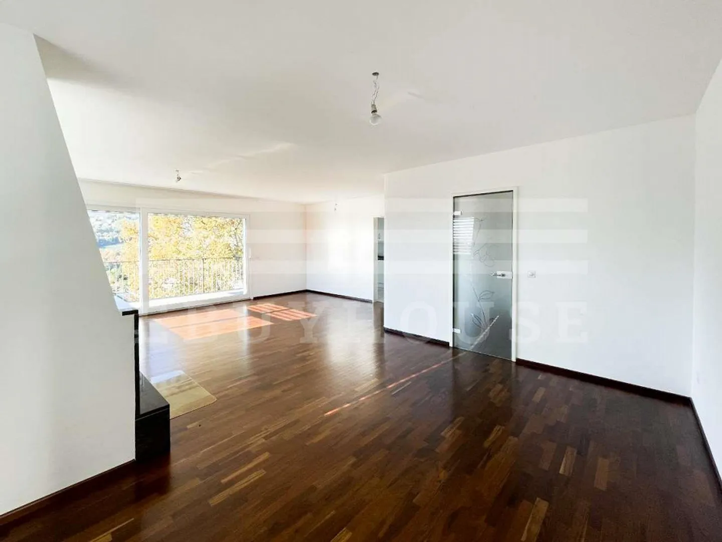 Comfortable apartment with terrace and view - Photo 3 of 13